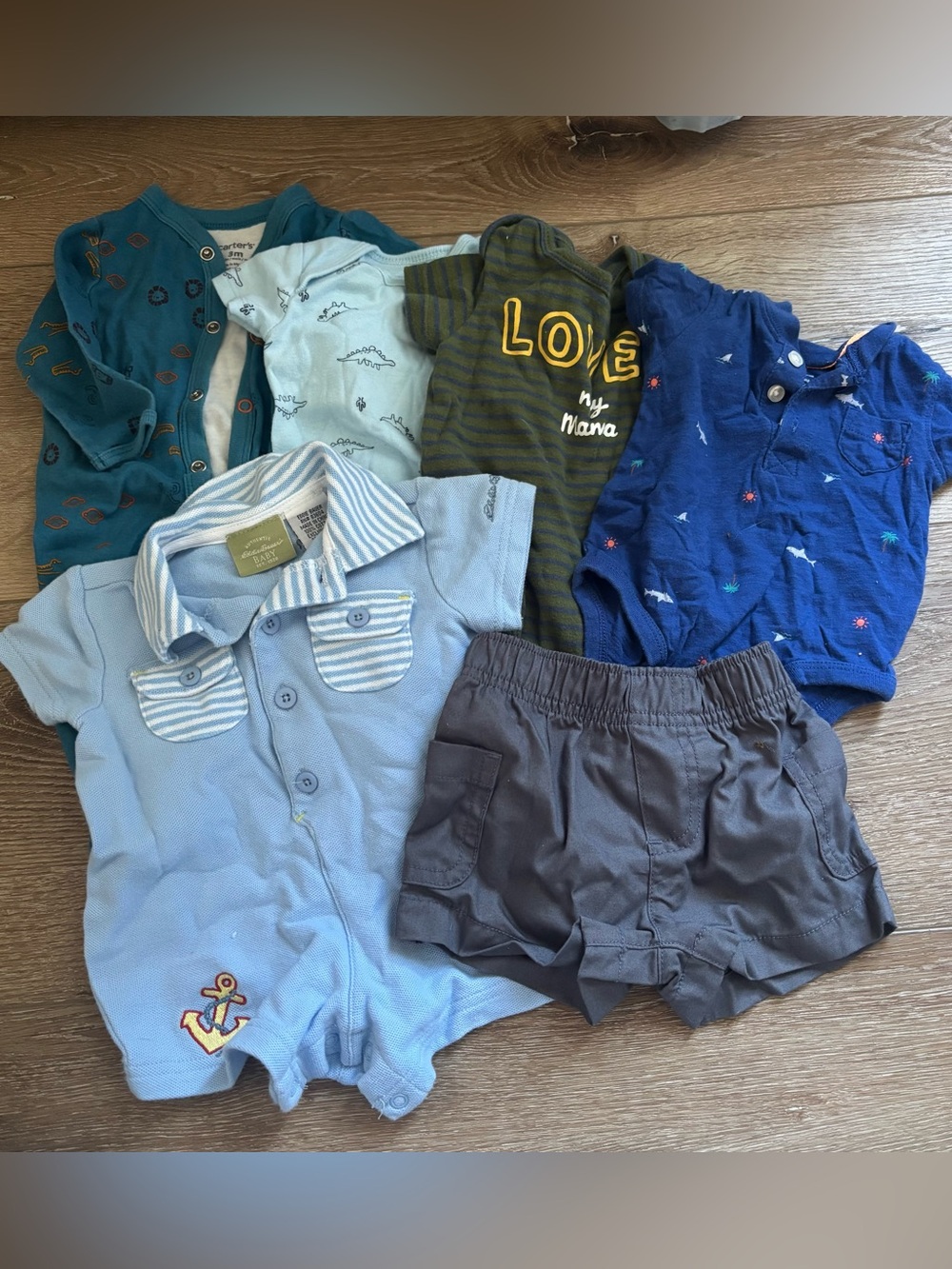 Baby boy clothing bundle lot 100% cotton size 0-3M Carter’s